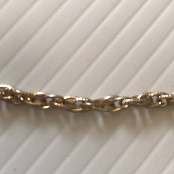 Vintage Monet Tassel Necklace Gold Colour - Picture 4 of 4